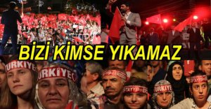 UĞUR IŞILAK BİNLERCE KİŞİYİ ÇOŞTURDU