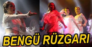 BENGÜ FESTİVALE RENK KATTI