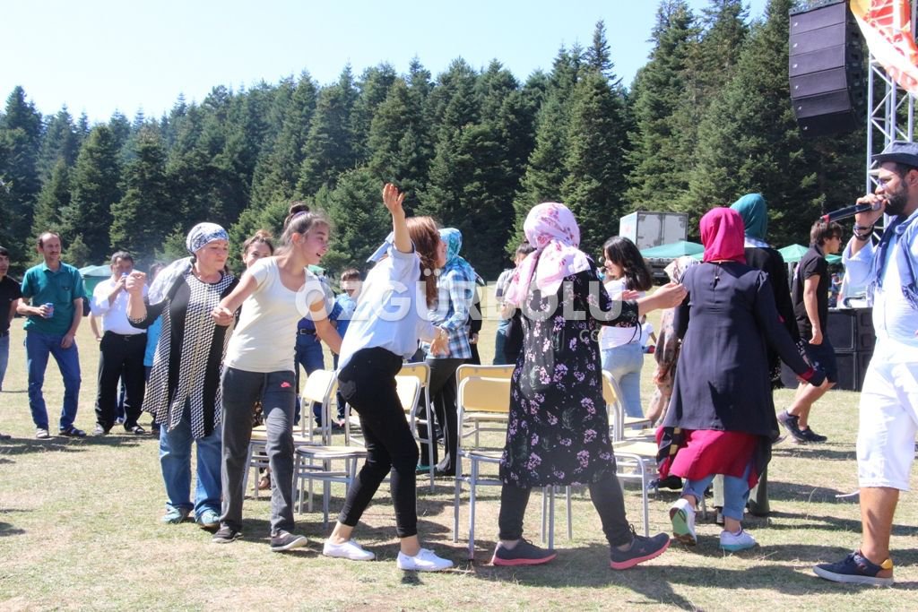 12 BİN KİŞİLİK DEV SÜNNET ŞÖLENİ