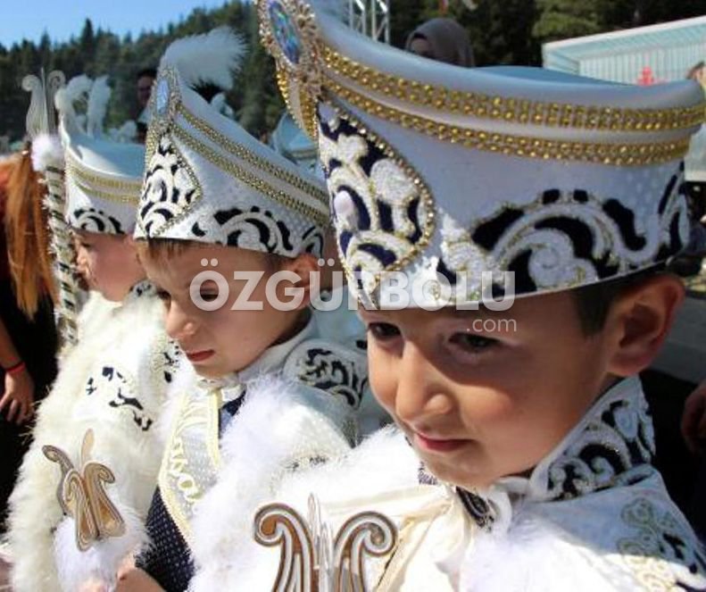 12 BİN KİŞİLİK DEV SÜNNET ŞÖLENİ