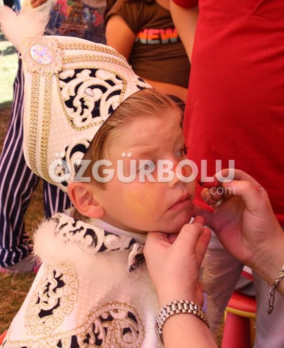 12 BİN KİŞİLİK DEV SÜNNET ŞÖLENİ