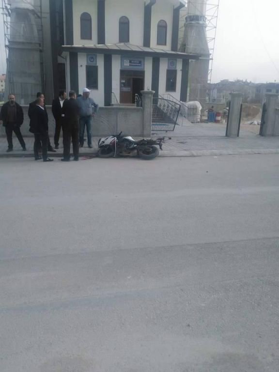 20 YAŞINDAKİ GENCİN KAHREDEN ÖLÜMÜ