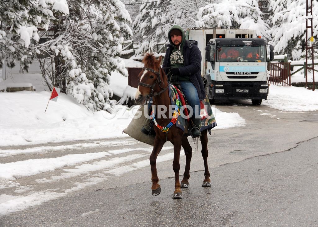 ABANT DÖRT MEVSİM BÜYÜLÜYOR