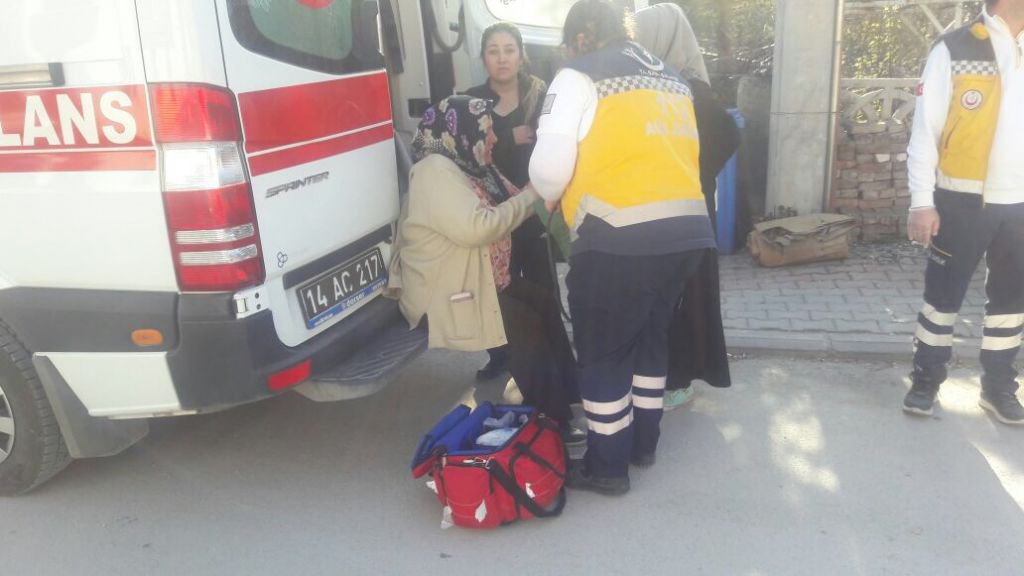 AHŞAP EV ALEV ALEV YANDI