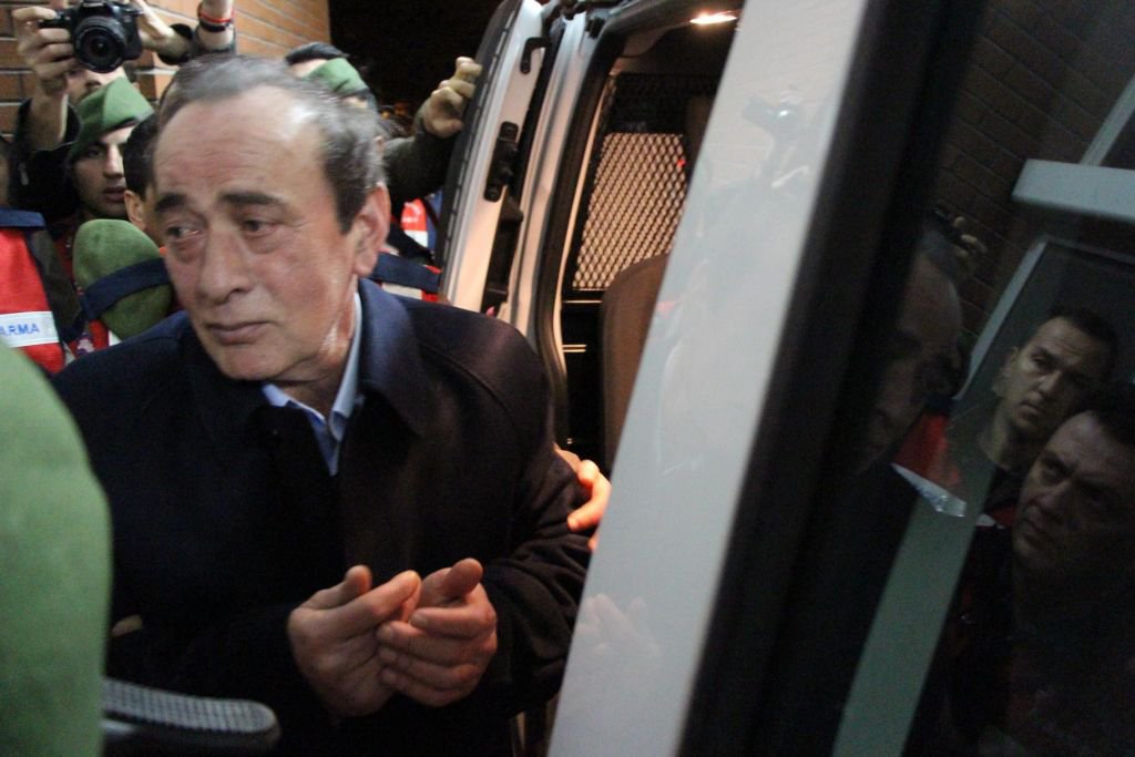 ALAATTİN ÇAKICI'YI OĞLU İKNA ETTİ