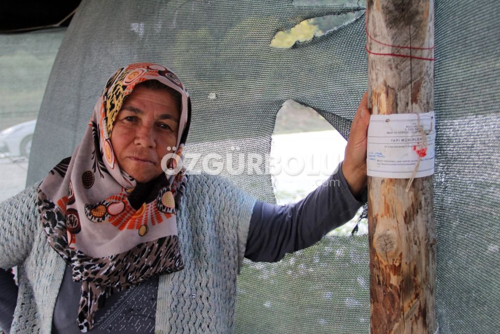 ATI VE TÜFEĞİYLE KÖYLÜLERE DESTEK OLDU