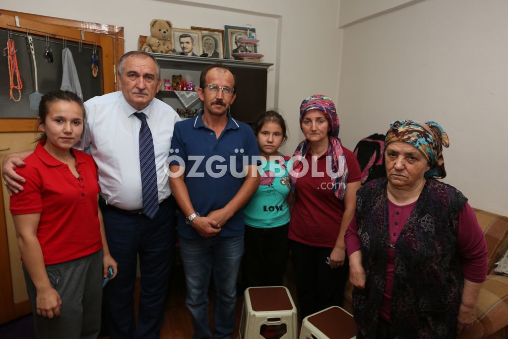 BAŞKAN YILMAZ HASTALARI YALNIZ BIRAKMIYOR