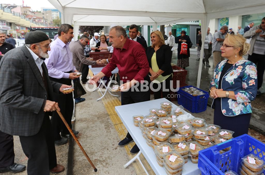 BAŞKAN'DAN AŞURE GÜNÜNDE BİRLİK MESAJI