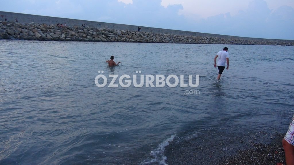 BOLULU GENÇ BOĞULARAK CAN VERDİ