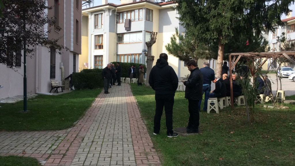 BOLULU ŞEHİDİMİZ VAR...