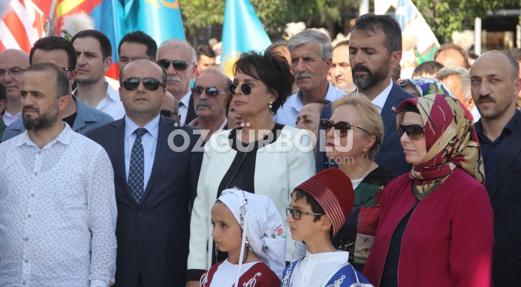 FESTİVAL BÜYÜK COŞKUYLA BAŞLADI