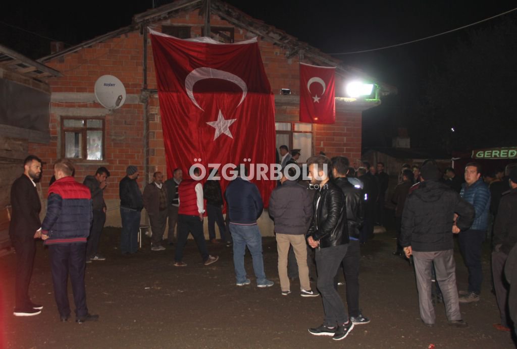 FİDAN CENAZE EVİNE GELDİ...