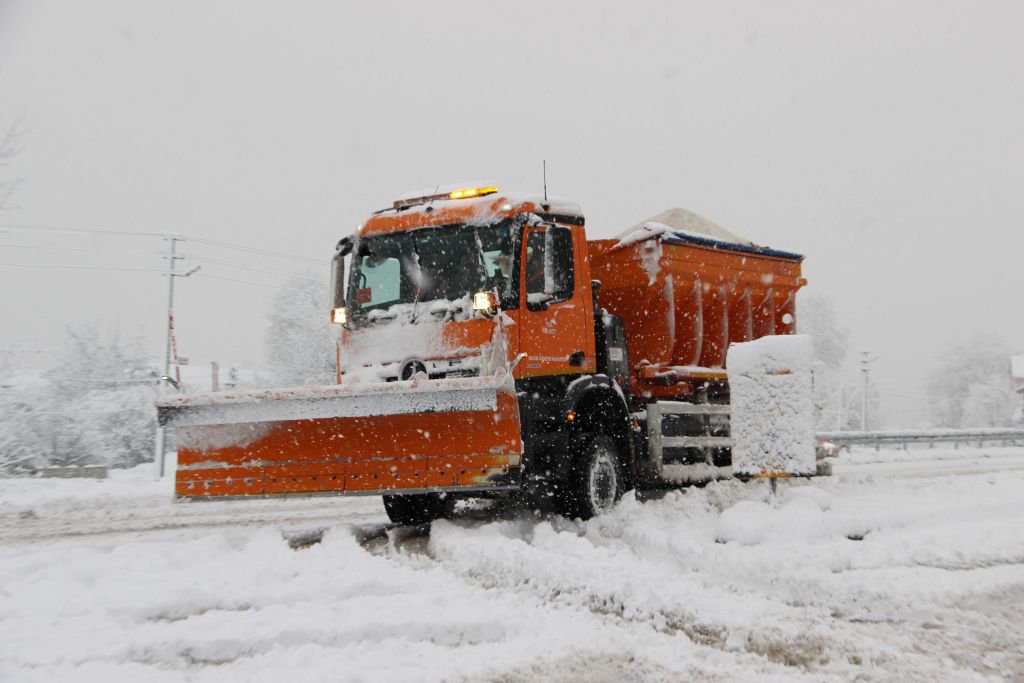 GECE GÜNDÜZ ÇALIŞIYORLAR