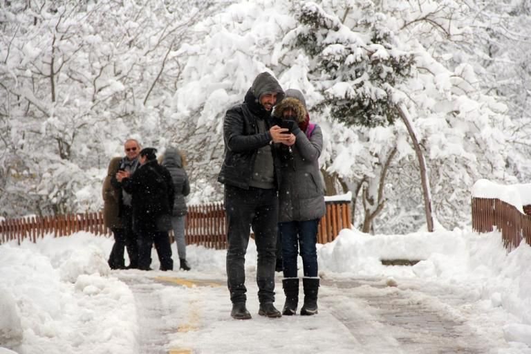 GÖLCÜK 4 MEVSİM BÜYÜLÜYOR