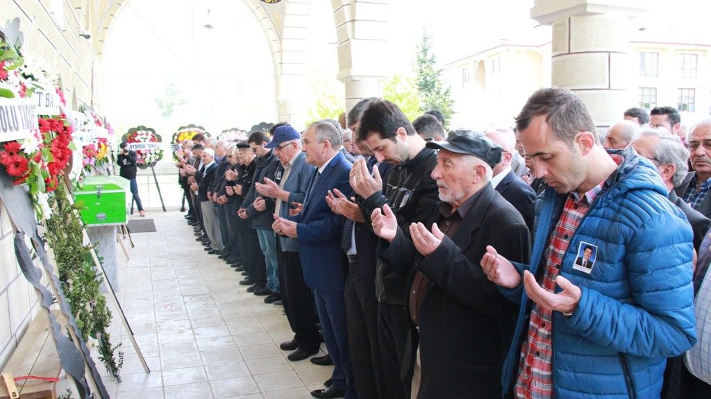 GÖZYAŞLARIYLA TOPRAĞA VERİLDİ