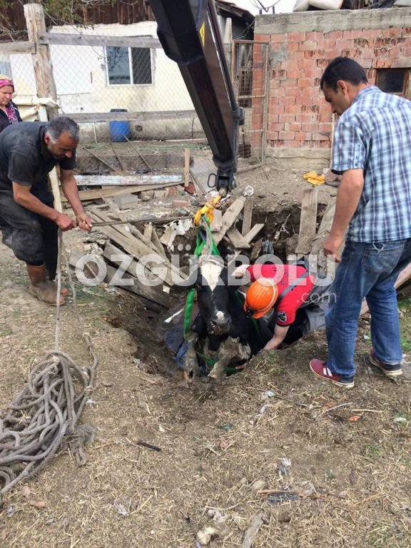 İTFAİYE HERKESİN İMDADINA YETİŞİYOR