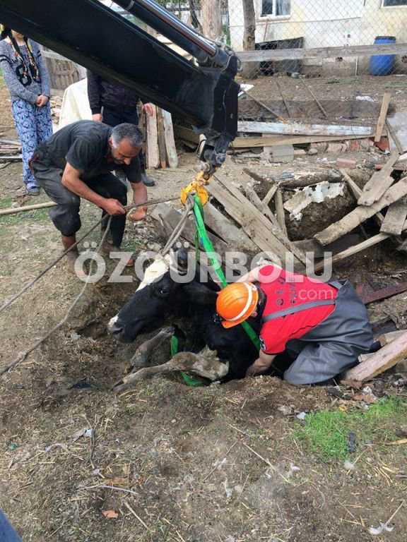 İTFAİYE HERKESİN İMDADINA YETİŞİYOR