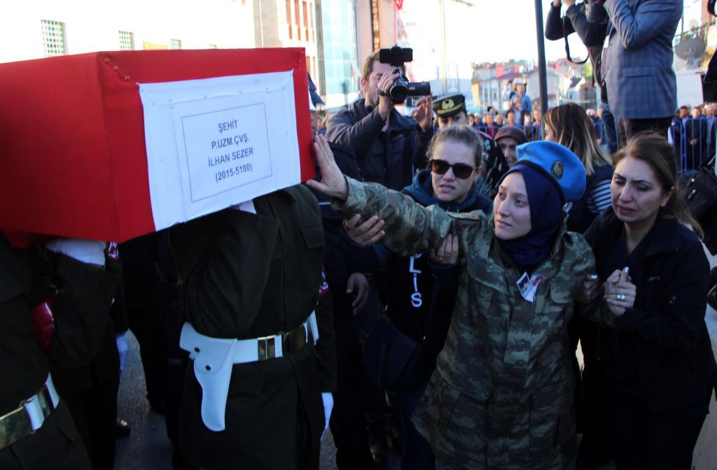 KAHRAMANIMIZI UĞURLADIK...