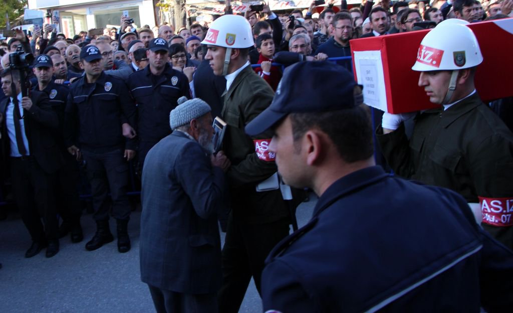 KAHRAMANIMIZI UĞURLADIK...