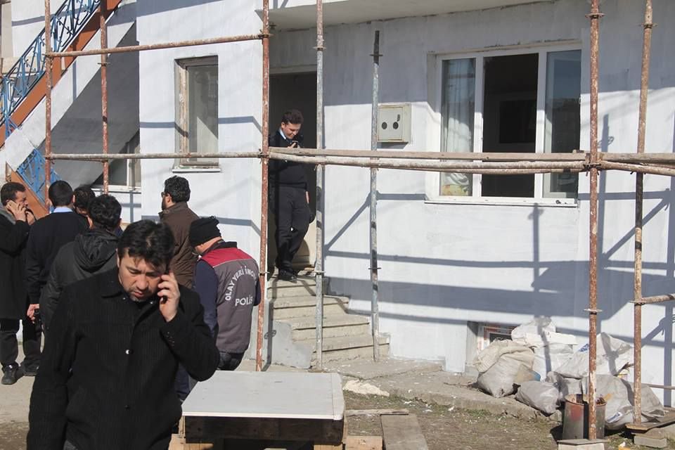 KARI KOCA HAYATINI KAYBETTİ