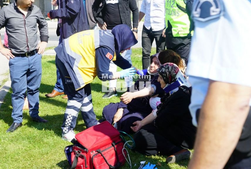 MEZARLIK YOLUNDA ÖLÜMDEN DÖNDÜLER