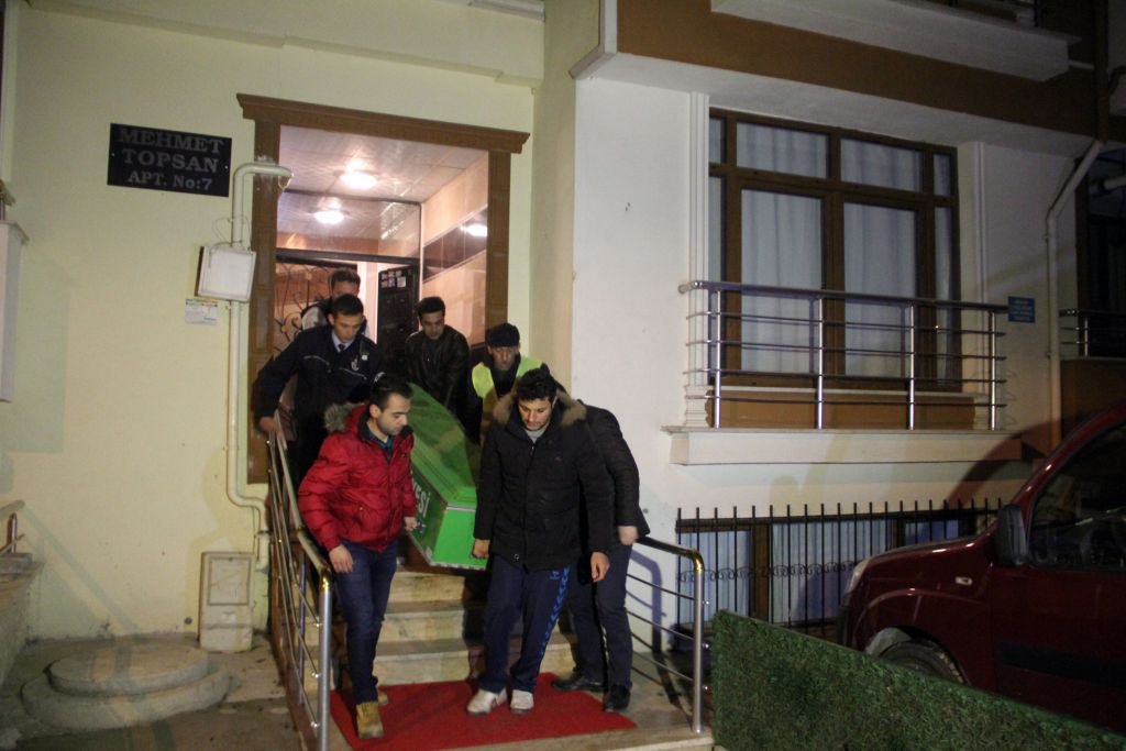 ÖĞRETMEN KENDİNİ ASARAK İNTİHAR ETTİ