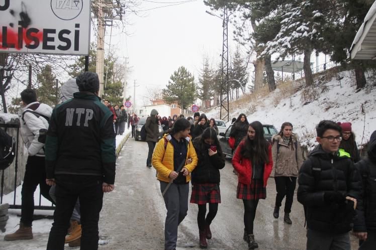 OKUL ÖNLERİNDEKİ ÖNLEMLER ARTTIRILDI