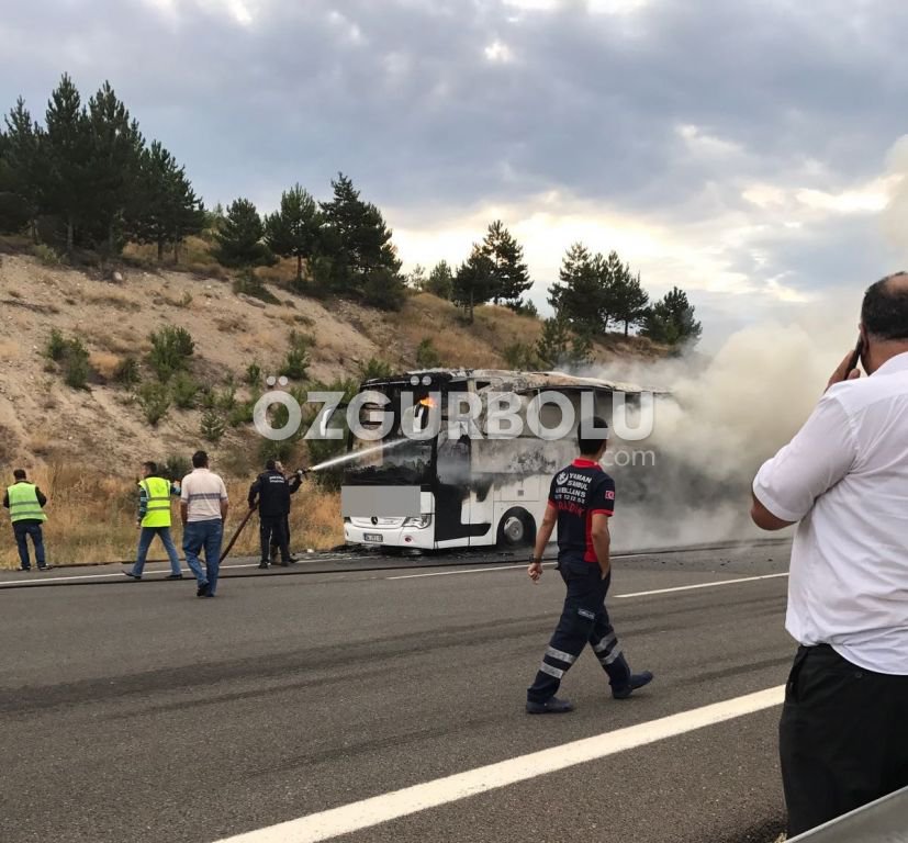 OTOBÜS ALEV ALEV YANDI