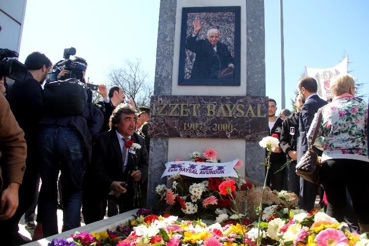 RAHMETLE VE ÖZLEMLE ANIYORUZ