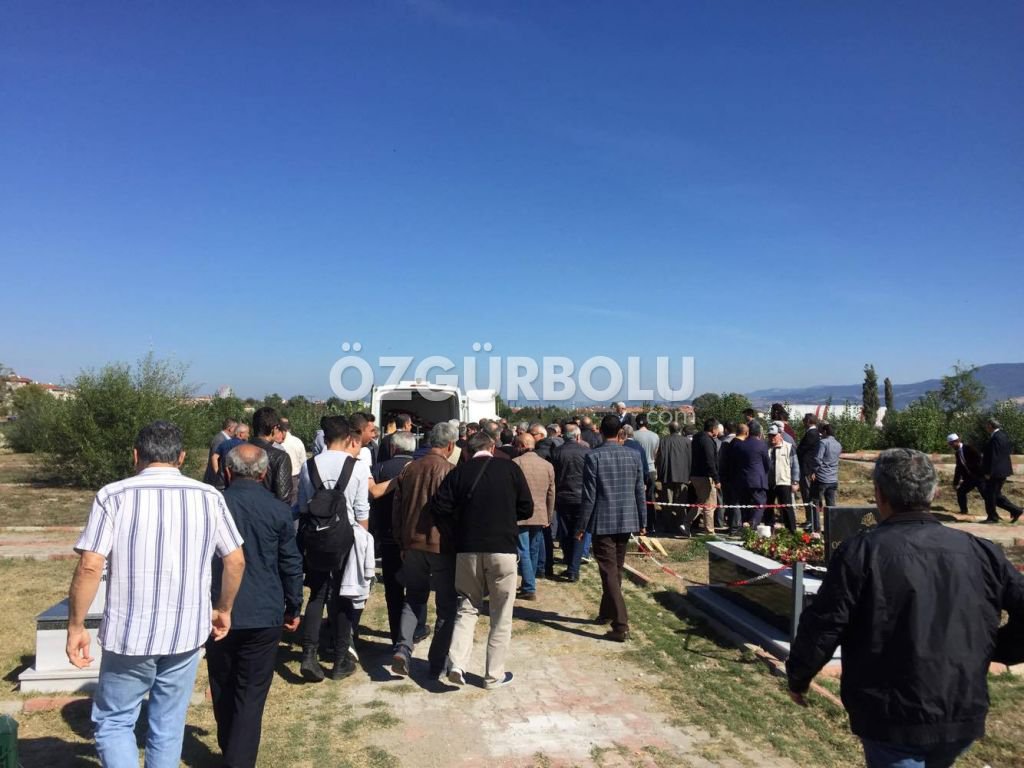 SEVİLEN ÖĞRETMEN HAYATINI KAYBETTİ