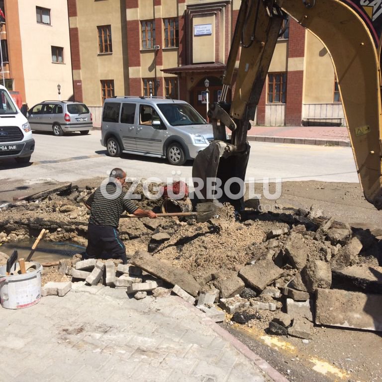 SU KANALINDAN ÇIKMAYAN KALMADI