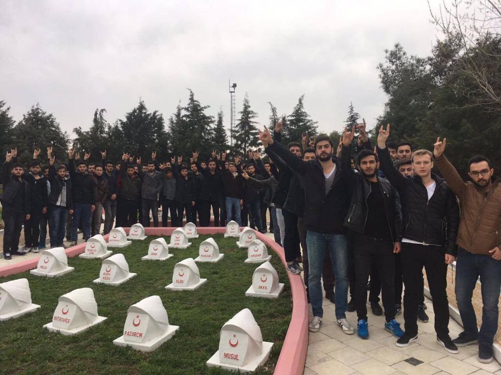 ÜLKÜCÜLERDEN ÇANAKKALE ÇIKARTMASI