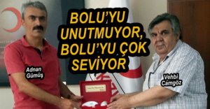 KURBAN BAĞIŞINI KIZILAY ŞUBESİNE YAPTI