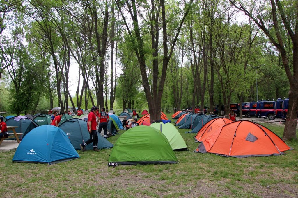 GÖRENLER GÖZLERİNE İNANAMADI