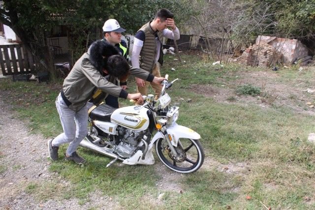 APAÇİLER YAKALANDI