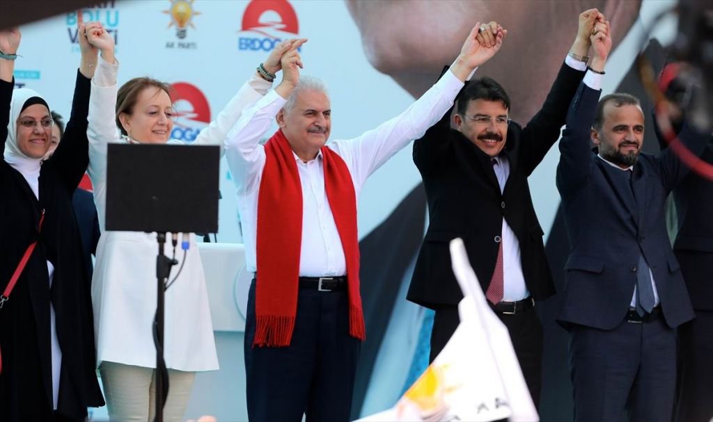 BAŞBAKAN YILDIRIM BOLU'DA KONUŞTU