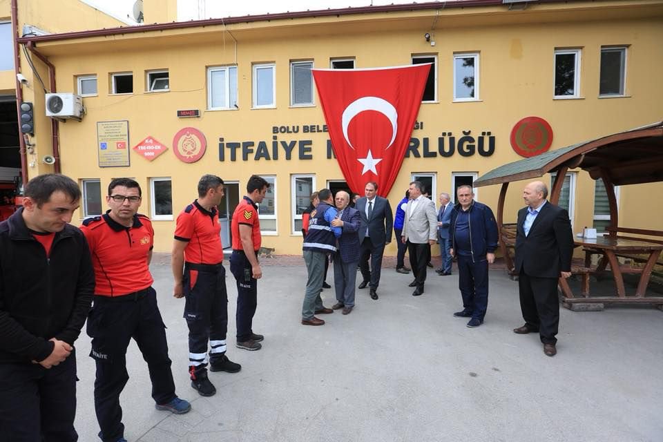 BAŞKAN TEK TEK TAZİYELERİ KABUL ETTİ