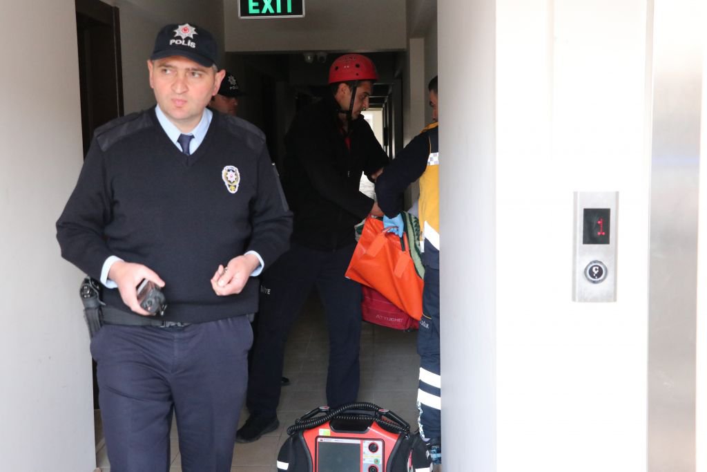 BAYGIN HALDE BULUNAN KADIN HASTANEYE KALDIRILDI