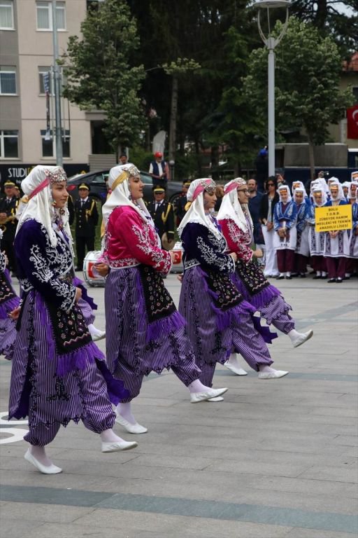 BAYRAM BOLU'DA BÖYLE KUTLANDI