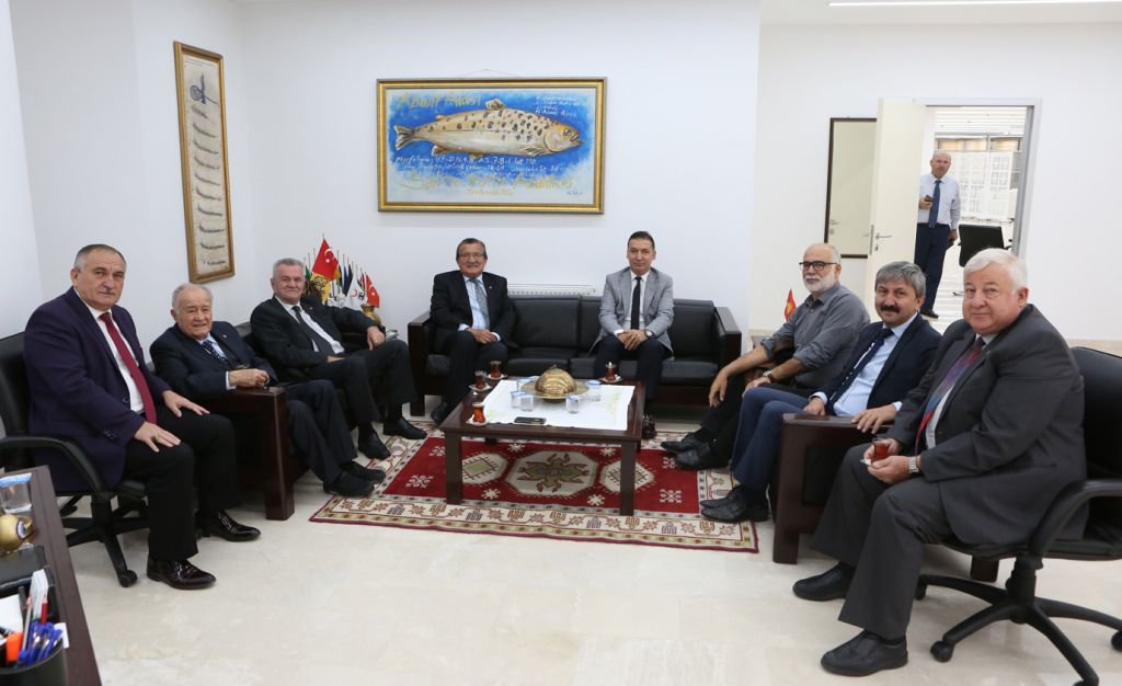 BAYSAL'DAN YILMAZ'A HAYIRLI OLSUN ZİYARETİ