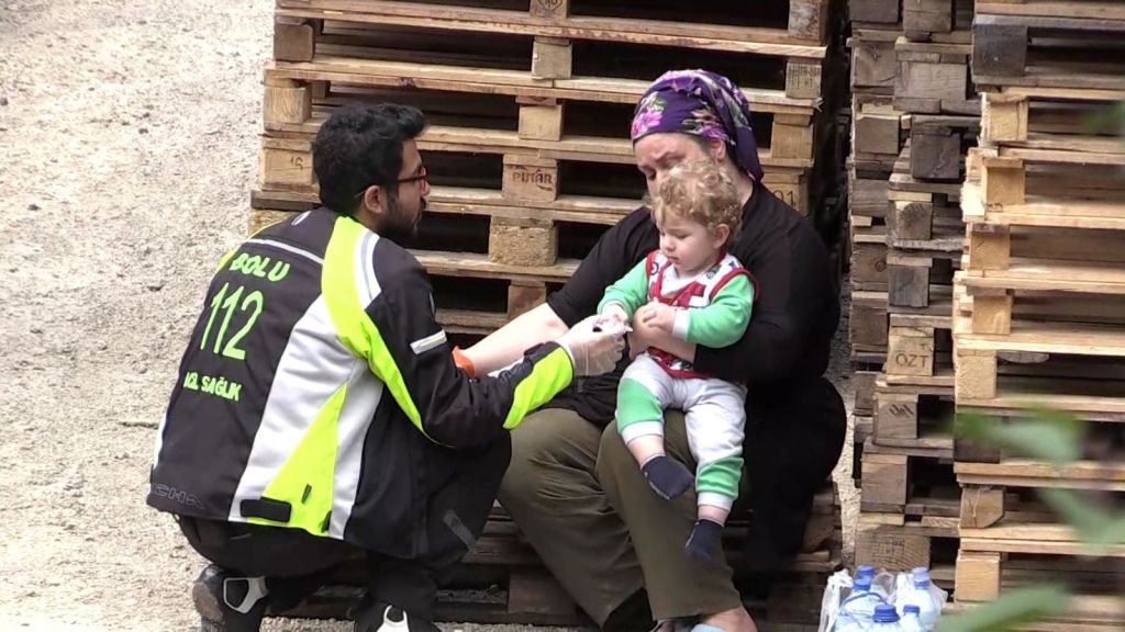 ÖLÜMDEN DÖNDÜLER