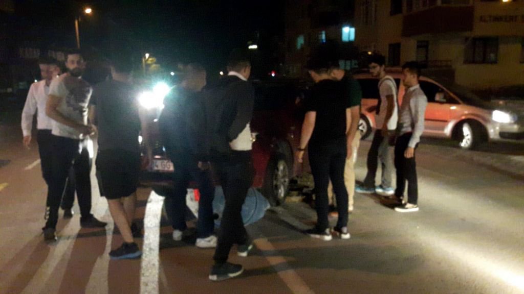 BİDONU FARK ETMEYİNCE ASKIDA KALDI