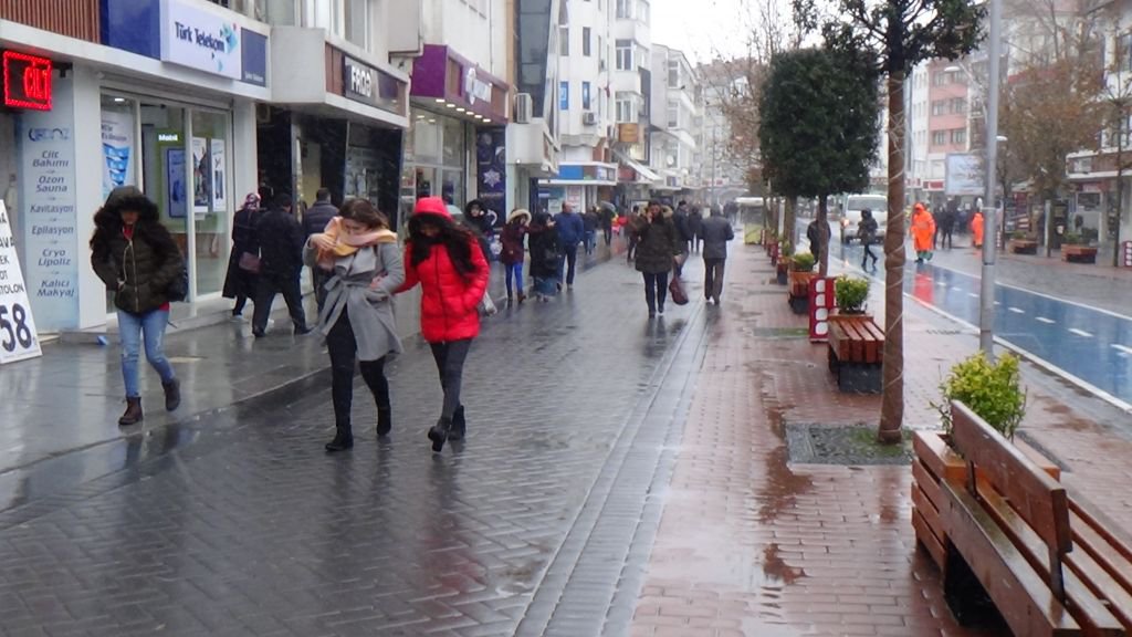 BOLU KARA TESLİM OLDU