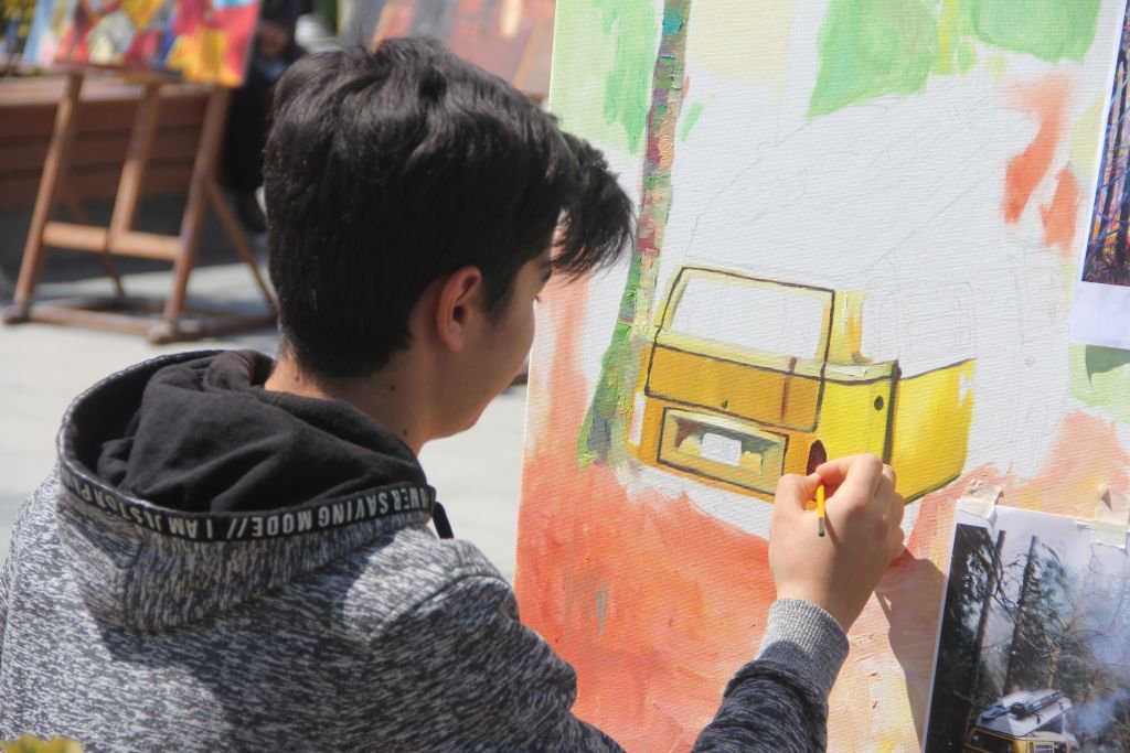 BOLU ONLAR SAYESİNDE SANATA DOYDU