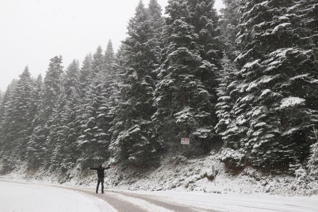 BOLU'NUN DÖRT BİR YANI BEMBEYAZ