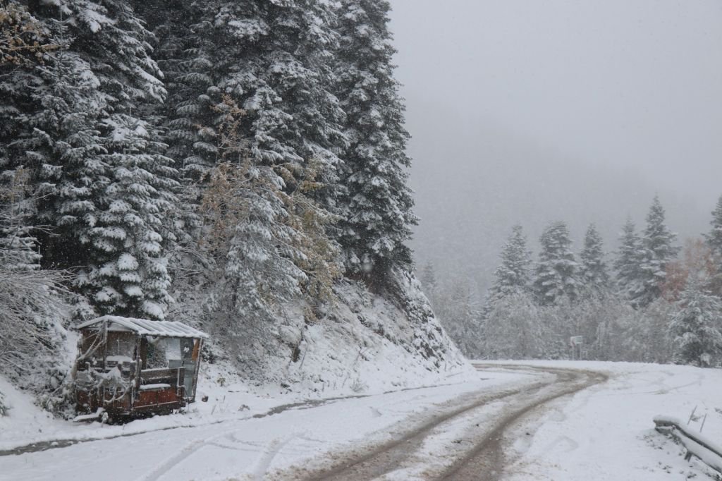 BOLU'NUN DÖRT BİR YANI BEMBEYAZ