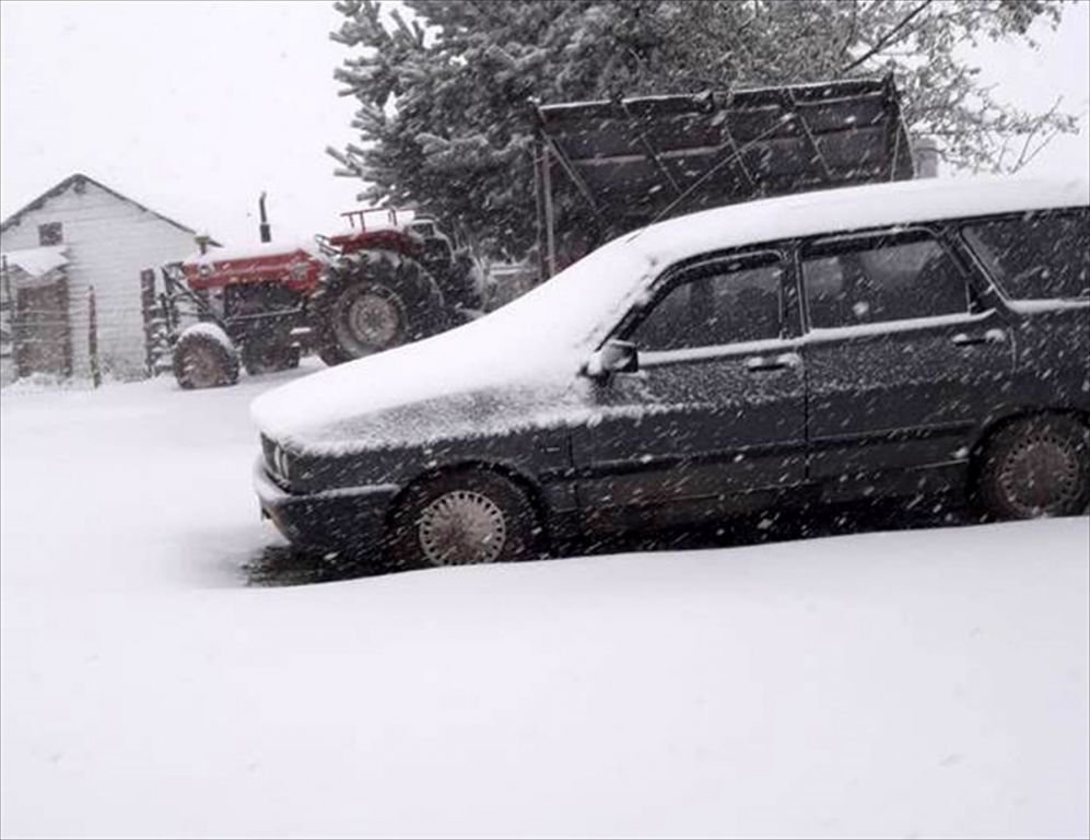 BOLU'NUN DÖRT BİR YANI BEMBEYAZ