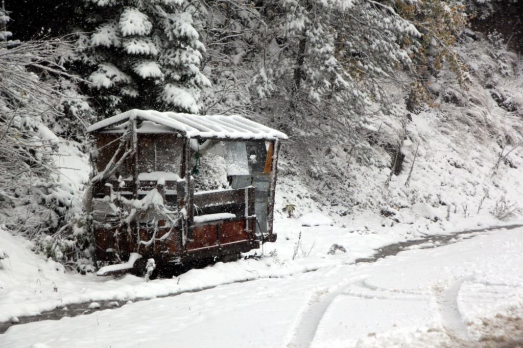 BOLU'NUN DÖRT BİR YANI BEMBEYAZ