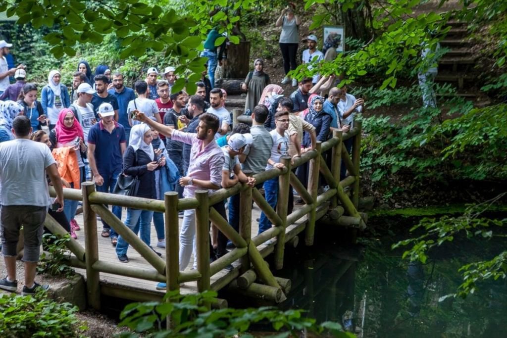 BOLU'NUN GÜZELLİKLERİNİ GEZDİLER