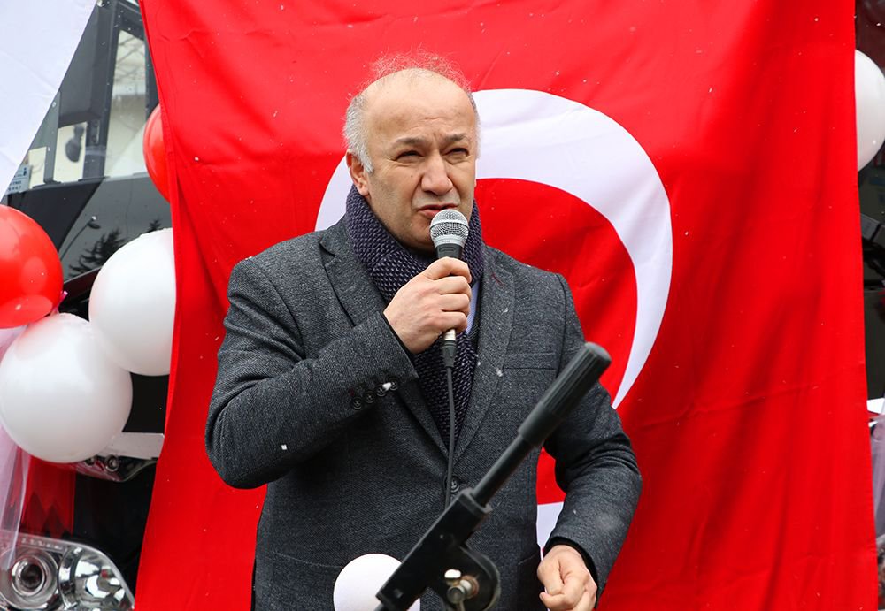 BOLUSPOR OTOBÜSÜNE KAVUŞTU